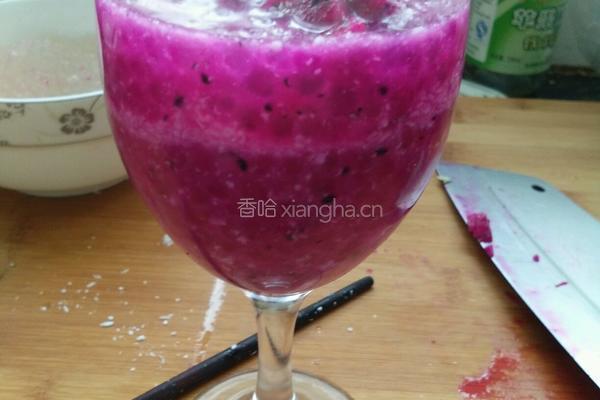 火龙果西米露