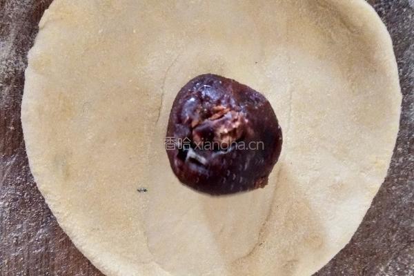 发面玉米豆沙饼的做法图解6