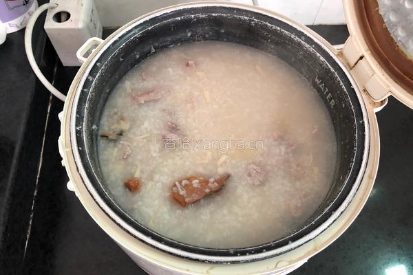金蚝瑶柱瘦肉粥的做法图解8