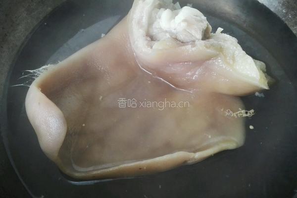 五香猪耳朵的做法图解3