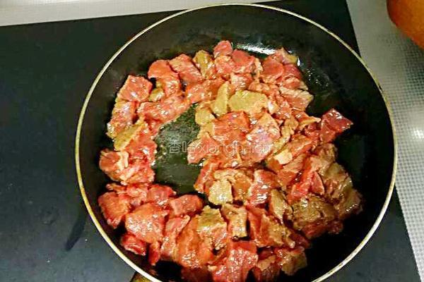 芒果牛肉的做法图解7