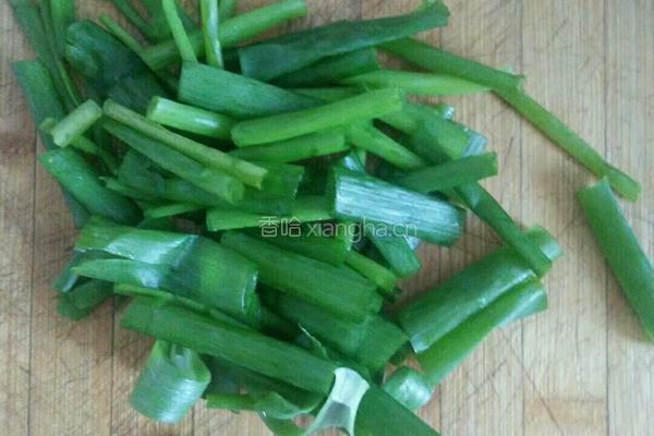 家常鸭血豆腐汤的做法图解2