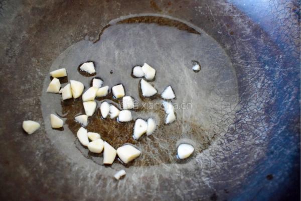 蒜薹炒鸡肉的做法图解8