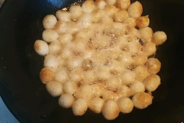 糖醋虎皮鹌鹑蛋的做法图解2