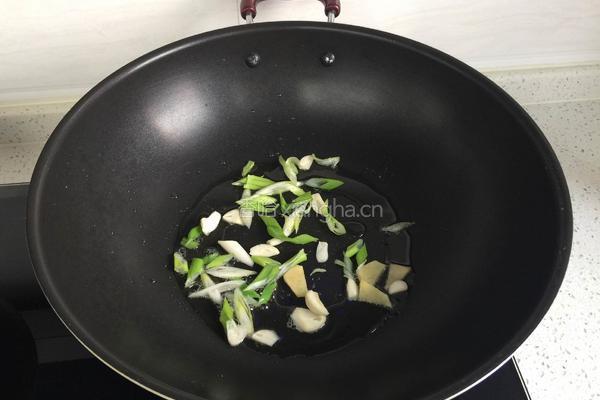 排骨炖土豆的做法图解5