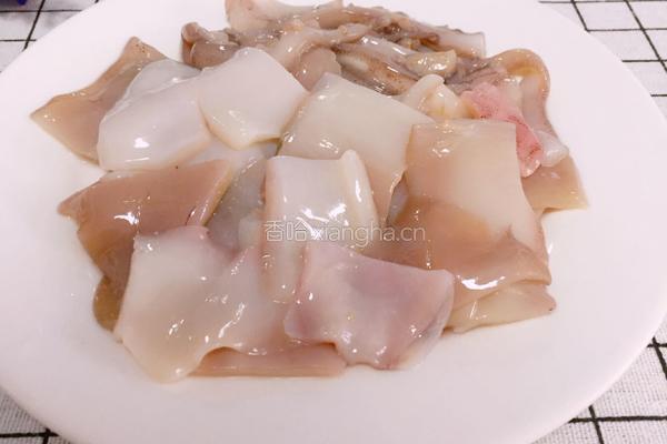 彩椒鱿鱼的做法图解3