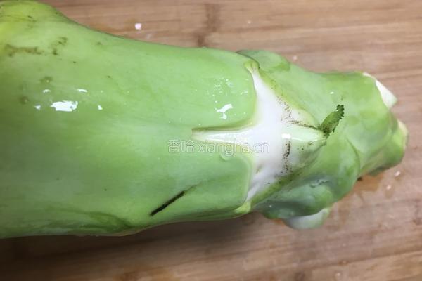 芥菜头牛肉汤的做法图解2