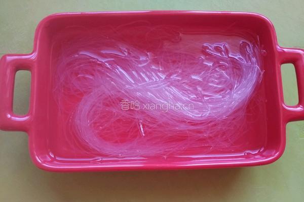 油菜粉丝丸子汤的做法图解5