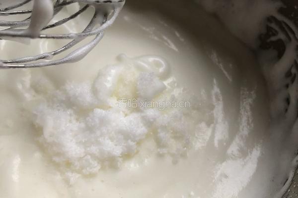酸奶戚风奶油蛋糕的做法图解8