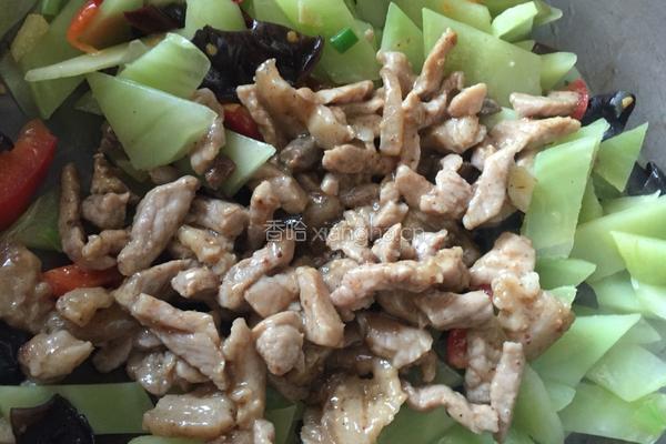 莴笋炒肉的做法图解10