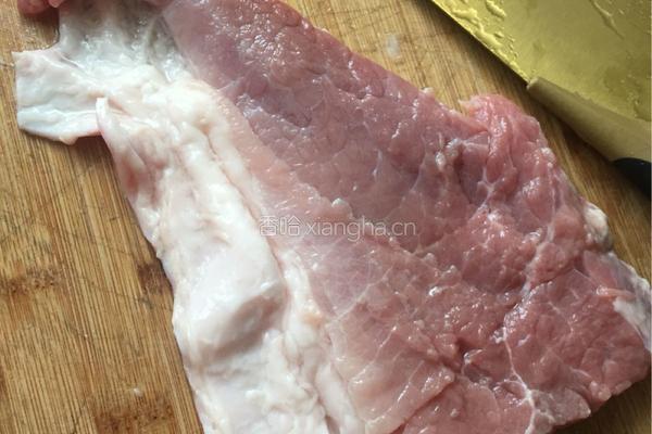 蒜黄炒肉的做法图解3