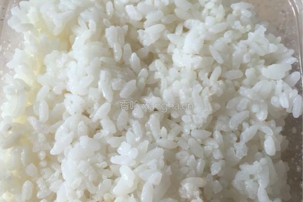 什锦蛋炒饭的做法图解2