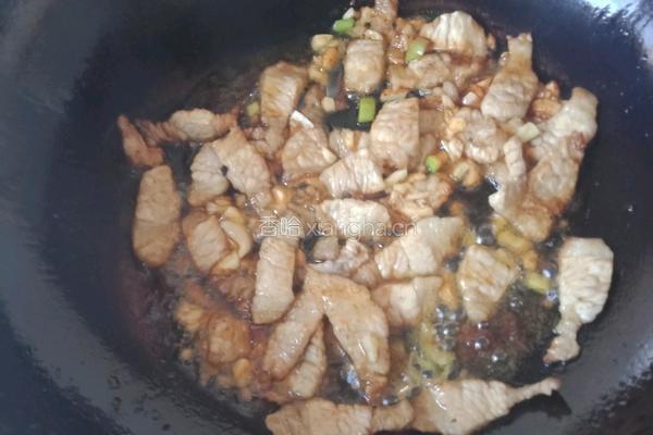 蒜苗干豆腐的做法图解3