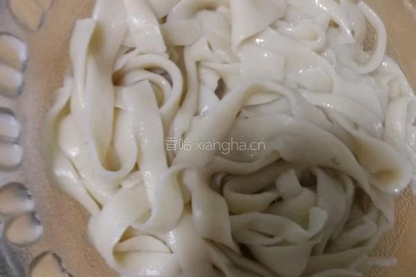 家庭版油泼面的做法图解6