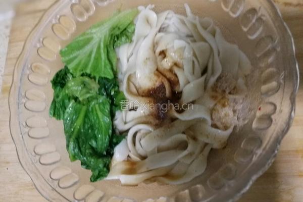 家庭版油泼面的做法图解7