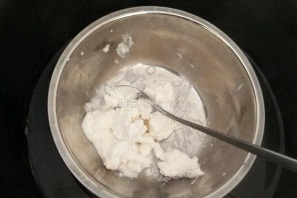 斑兰优酪卷的做法图解12