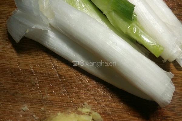 鲫鱼汤的做法图解2