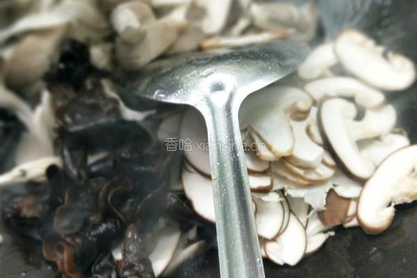 三鲜汤米粉 的做法图解9