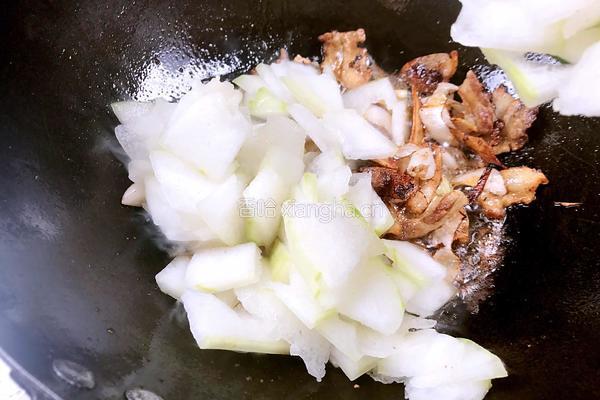 冬瓜小炒肉的做法图解11