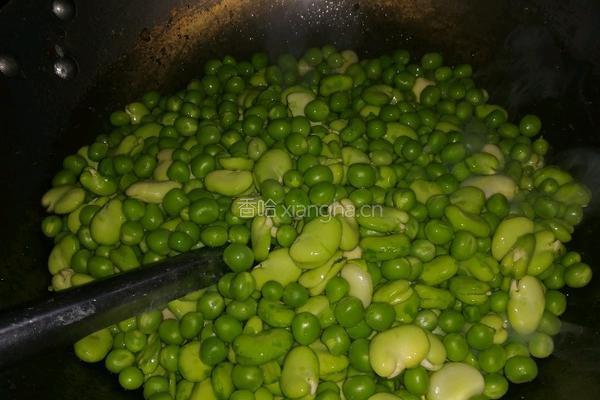蚕豆豌豆焖饭的做法图解6
