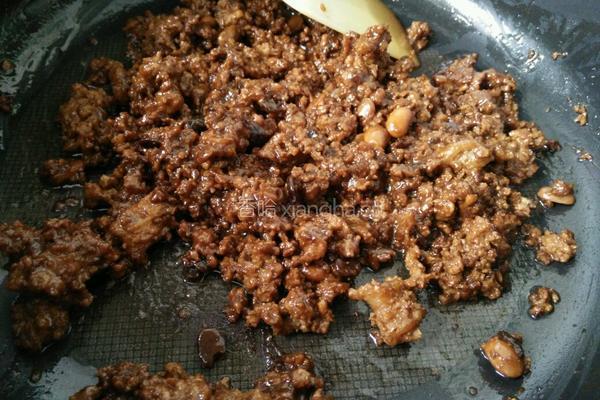 香辣牛肉酱的做法图解11