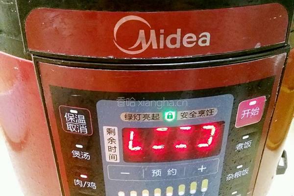 木桶酱辣骨的做法图解3