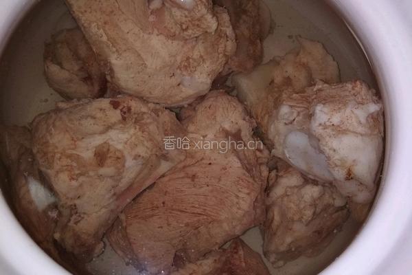 猪筒骨汤的做法图解4