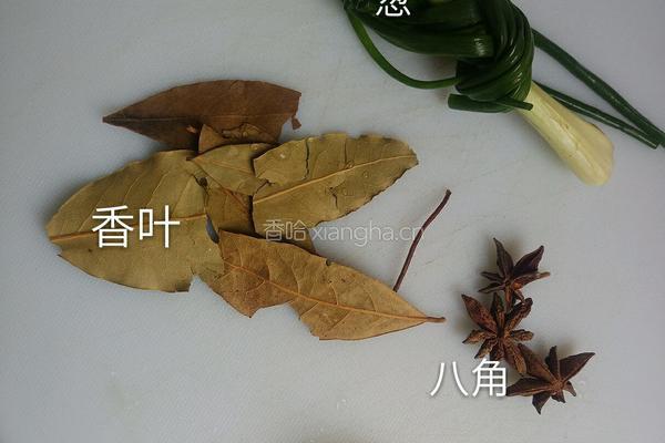 卤水鸡亦的做法图解2