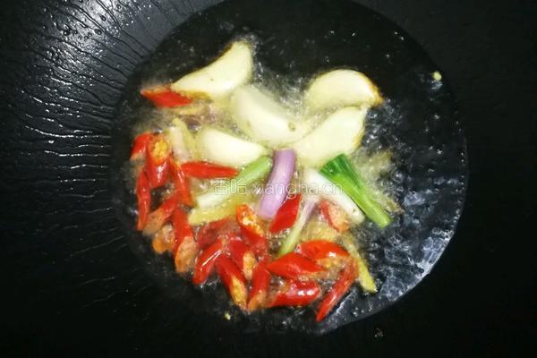 葱爆虾的做法图解4