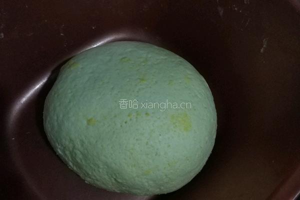 韭菜盒子的做法图解1