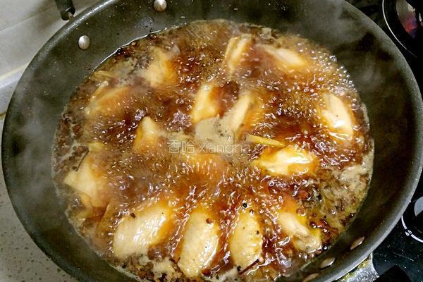 鲁菜大师蒋家常菜酱烧鸡翘的做法图解4