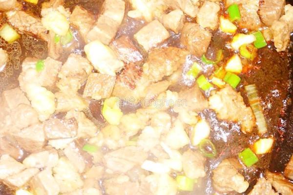 红烧味道――牛肉炖白萝卜的做法图解12