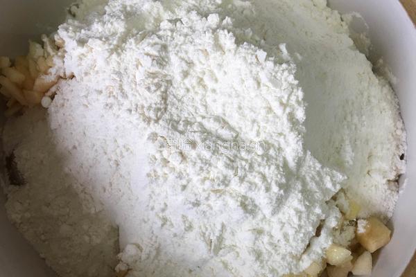 苹果香蕉牛奶饼的做法图解4