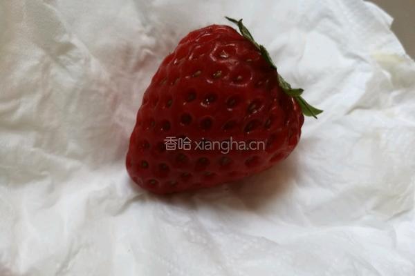简单水果装饰生日蛋糕的做法图解5