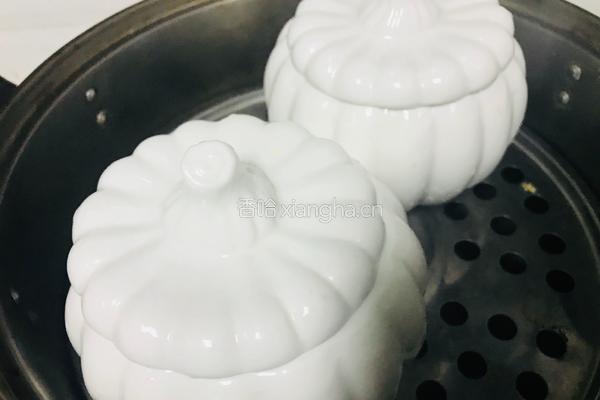 桃胶皂角血燕羹的做法图解5