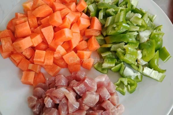 炒黄豆芽的做法图解1
