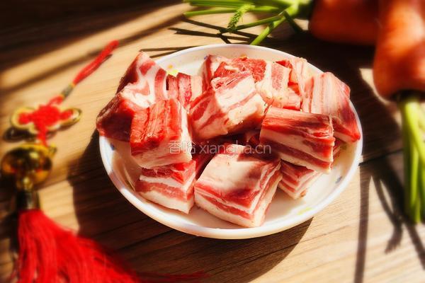喜气洋洋（年夜饭）的做法图解1