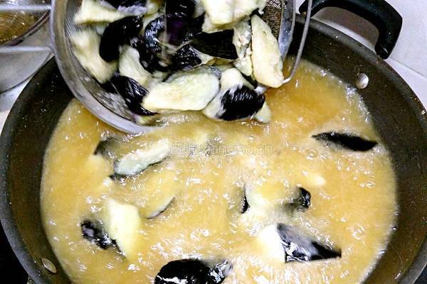 鲁菜大师蒋家常菜风味茄子的做法图解5