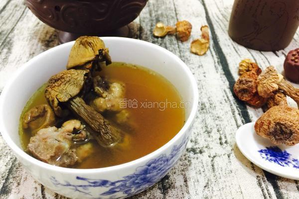 松茸菌瑶柱菜干猪骨汤