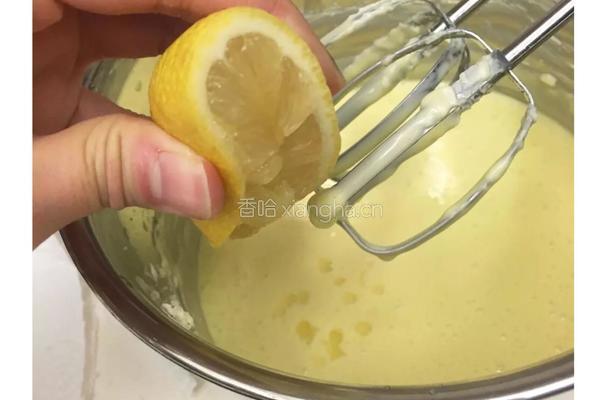 轻芝士蛋糕的做法图解4