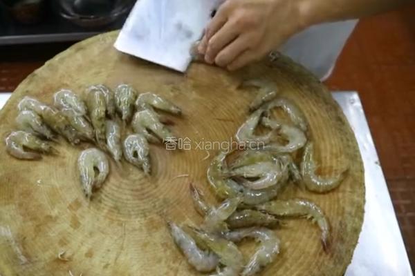 家庭传统油焖大虾的做法图解3