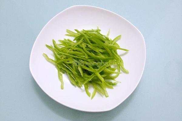 青椒土豆丝的做法图解3