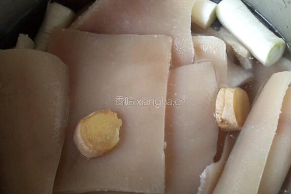 皮冻的做法图解3