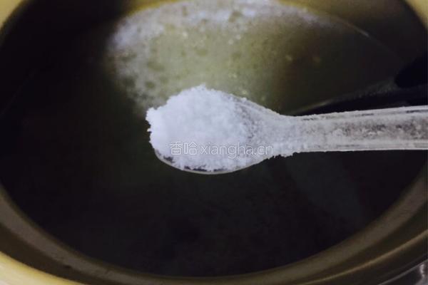 海底椰花胶瘦肉汤的做法图解6