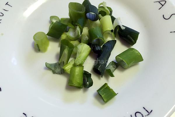 肉末油麦菜的做法图解3