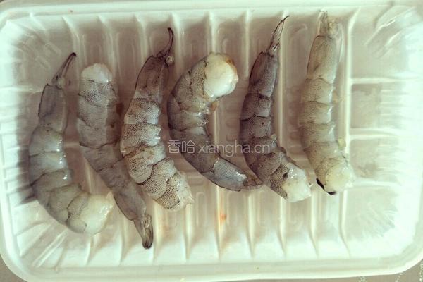 蔬菜虾丸（10个月宝宝辅食）的做法图解1