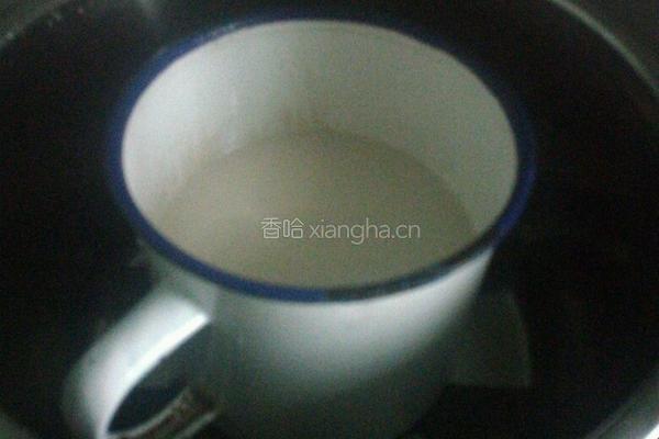 自制燕麦奶茶的做法图解3