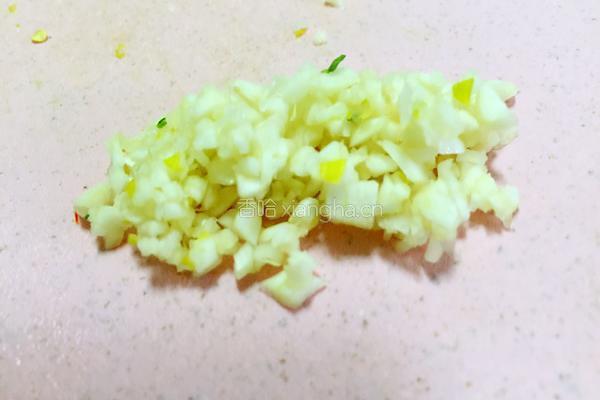 凉拌油麦菜的做法图解3