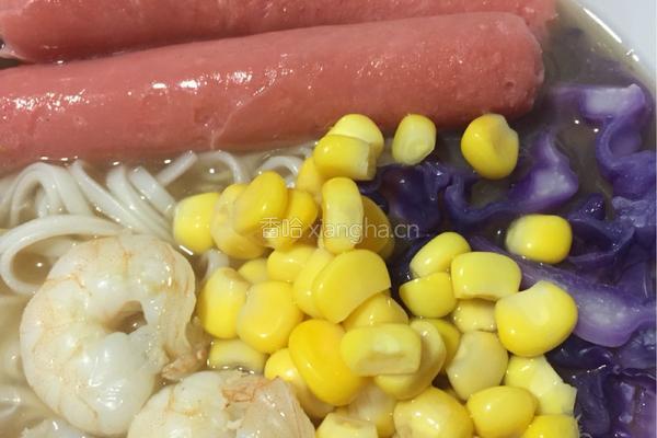什锦酸辣汤面