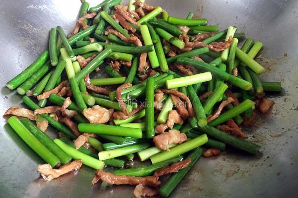 蒜苔炒肉的做法图解9